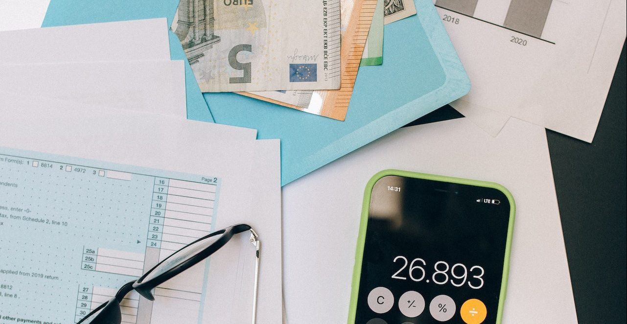 Verzugszinsen und Mahngebühren berechnen